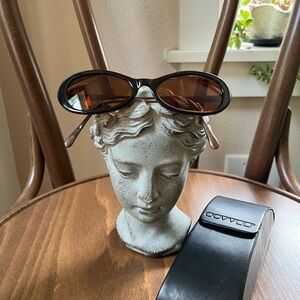 Vintage 90s Oliver Peoples Jewel Oval Sunglasses Women's Brown Japan metal frame